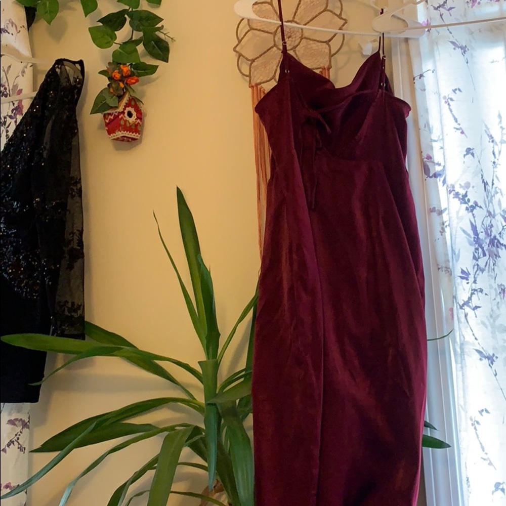 Dress - Picture 5 of 6